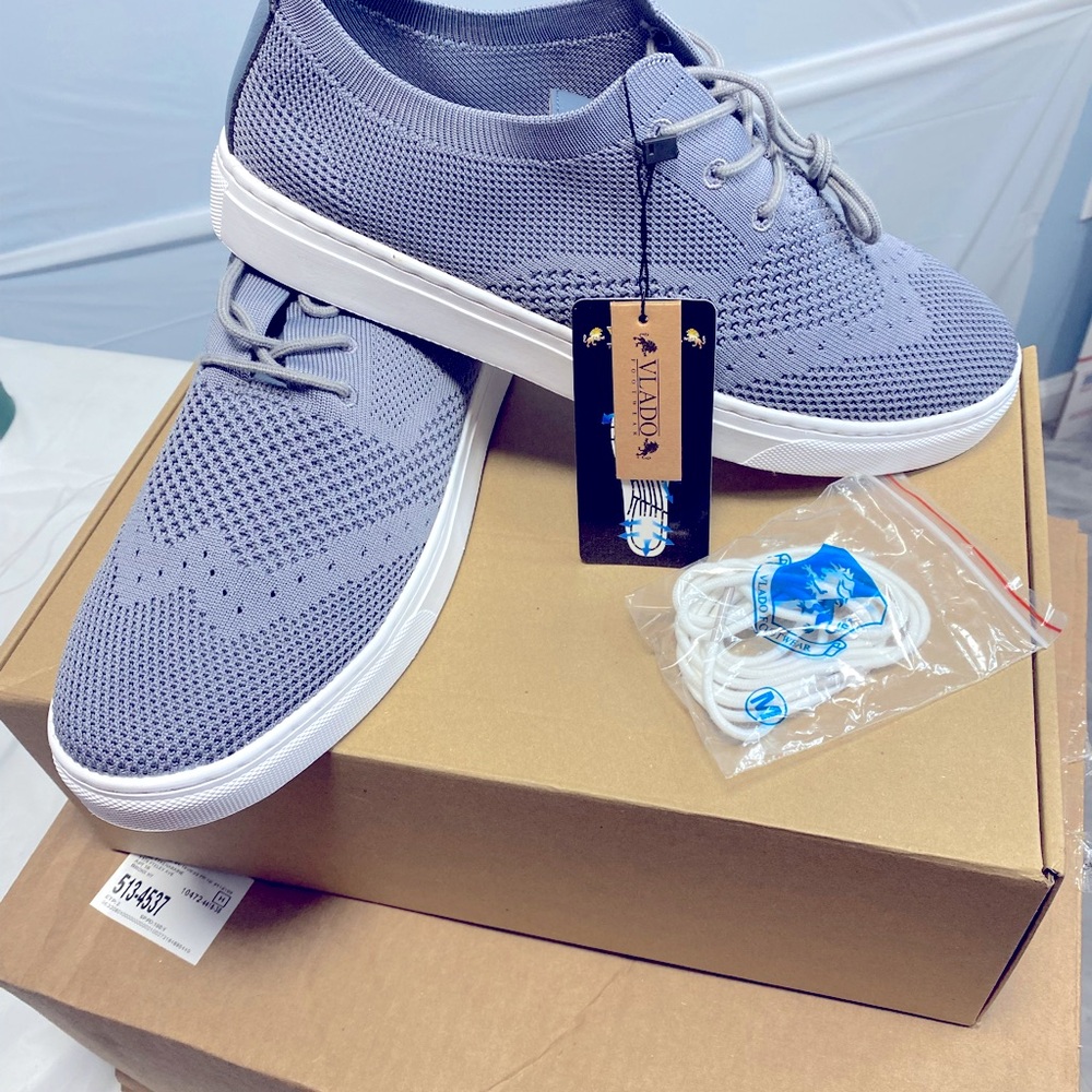 VLADO VENICE SNEAKER size 10 no box